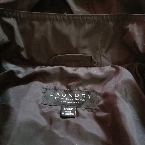 Laundry by Shelli SegalRaincoat - Picture 8 of 10